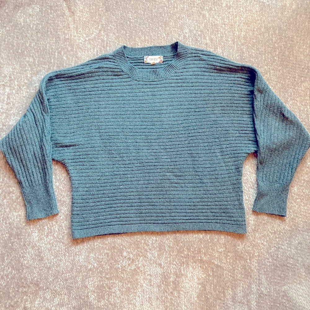 Pink Rose Blue Ribbed Sweater Medium‎ Cropped Chunky Knit Cozy Coastal Classic